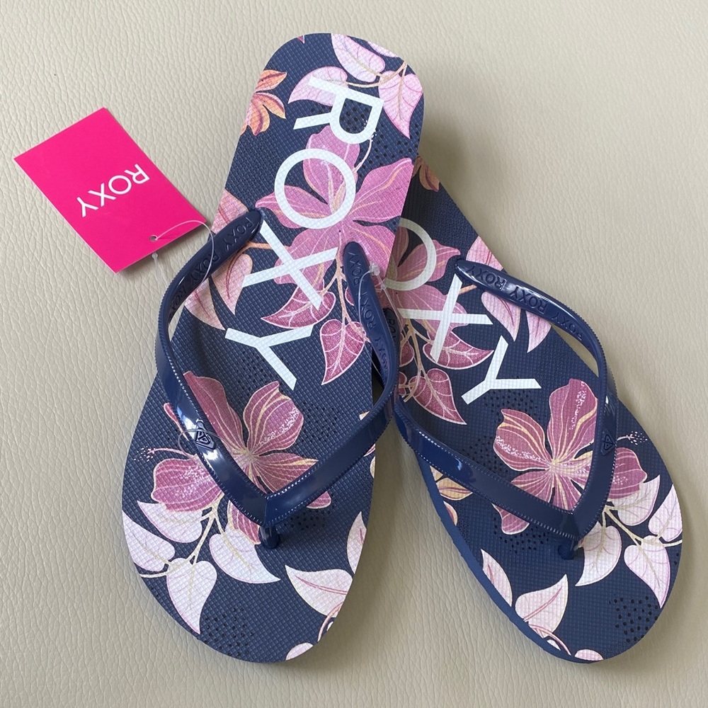 ROXY flip flops